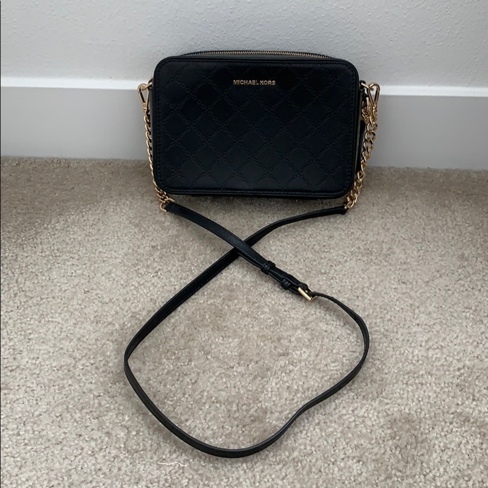 Michael Kors embossed camera bag black - Picture 2 of 5